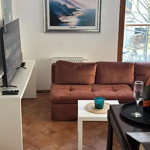 Sunshine Apartment